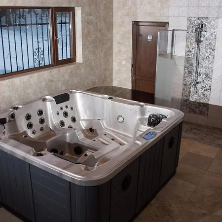Platinvm Bed & Breakfast Predeal